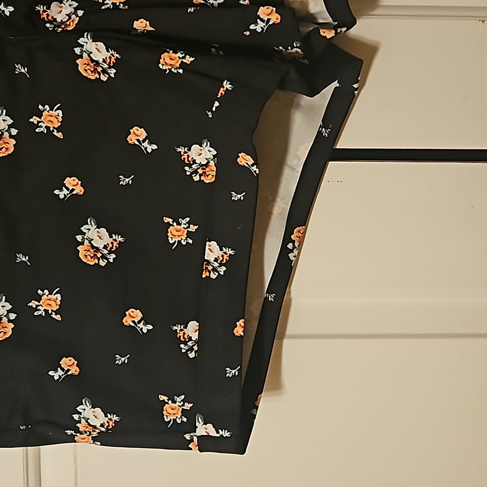 Torrid Shorts - Picture 4 of 11